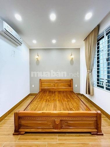 Bán gấp căn 80m² Thành Thái xây 1 trệt 4 lầu. Gần BV Nhi Đồng,hẻm 6m