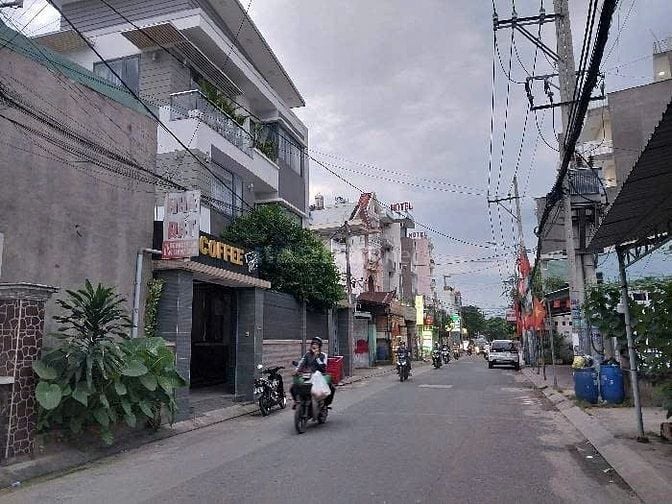 Q12-Nhà-mặt-tiền-4×17-hẻm-xe-tải-mặt-tiền-kinh doanh đa nghề