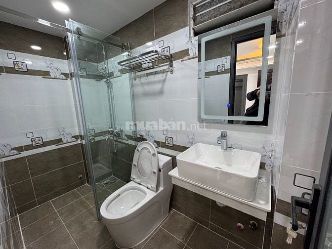 Bthự mini tkế Tân Cổ Điển mặt tiền thụt (sát và liền kế) Đoàn Thị Điểm