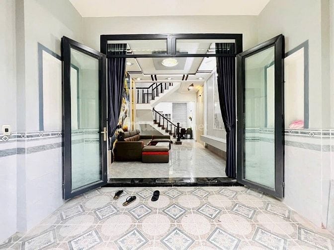 Nhà hoàn công 70m2 Huỳnh Tấn Phát, Q7 gần cầu Phú Mỹ. Xây 1 trệt 2 lầu