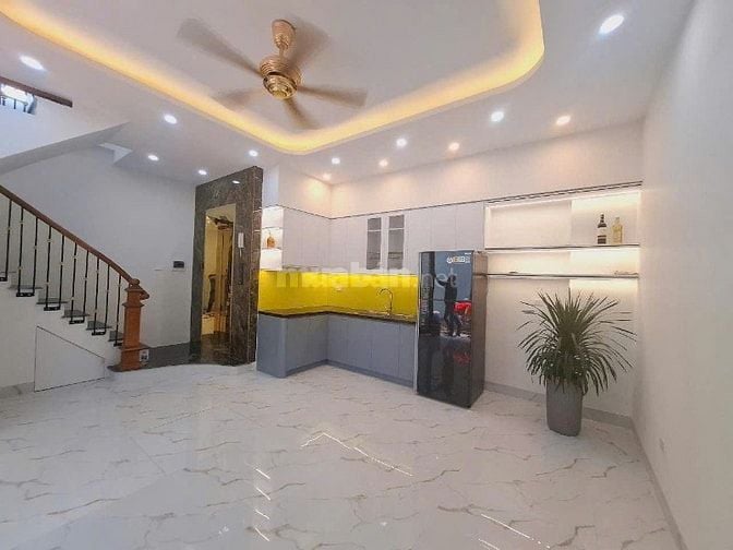 Bán nhà Vũ Trọng Khánh, Mỗ Lao 36m2 x 5 Tầng, Mặt tiền 4m, Thang máy, 