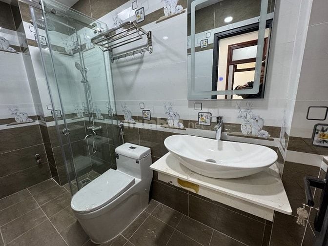 Bthự mini tkế Tân Cổ Điển mặt tiền thụt (sát và liền kế) Đoàn Thị Điểm