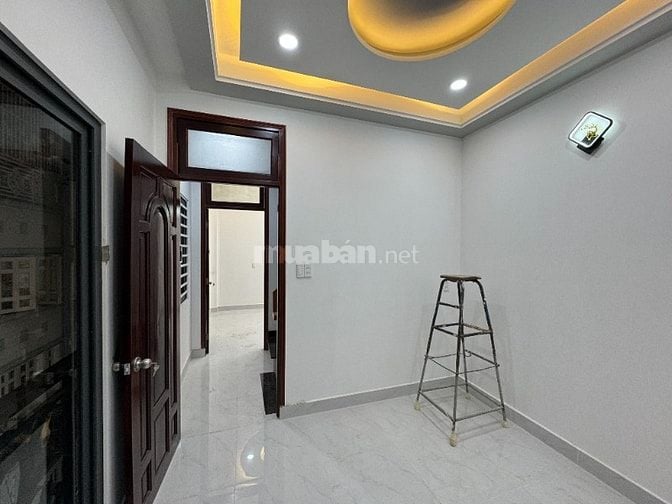 Bthự mini tkế Tân Cổ Điển mặt tiền thụt (sát và liền kế) Đoàn Thị Điểm
