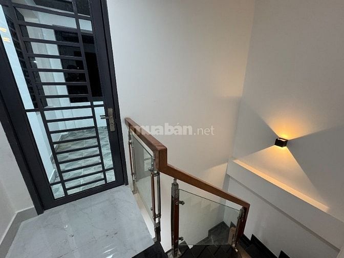 Bthự mini tkế Tân Cổ Điển mặt tiền thụt (sát và liền kế) Đoàn Thị Điểm