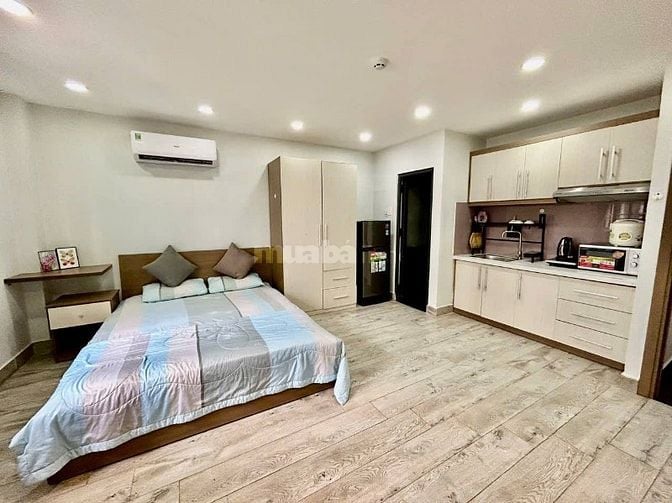 NGAY KHU ẨM THỰC D2, STUDIO 1PN, PHÒNG CÓ CỬA SỔ THOÁNG MÁT