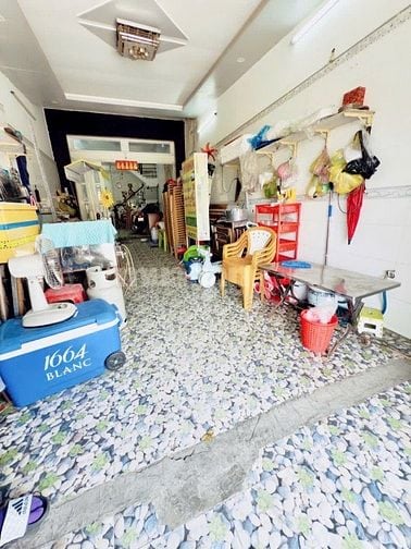 Bán nhà 4x20m trệt 2 lầu sân thượng. MT Đường mễ cốc P15Q8