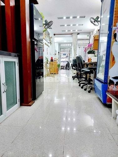 Bán nhà phố Lê Văn Sỹ, Q. Phú Nhuận 42m² – Hẻm xe hơi, giá tốt
