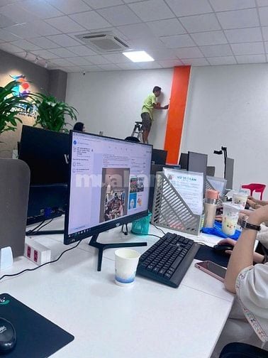TUYỂN DỤNG HÀNH CHÍNH NHÂN SỰ KHÔNG YÊU CẦU KINH NGHIỆM