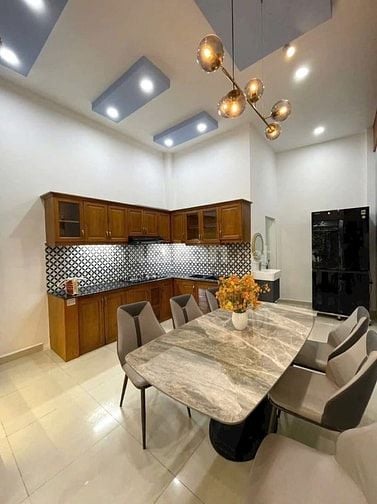 Đi nước ngoài định cư bán gấp nhà ở đường Cửu Long, phường 15, quận 10