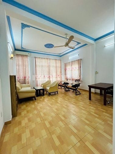 Hẻm xe tải, Nguyễn Thị Thập, DT 5x20m