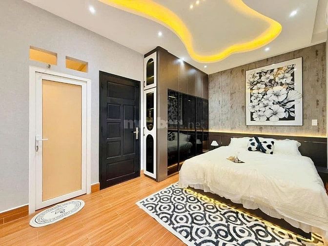 Duy nhất căn giá tốt 3,75 tỷ đường Thăng Long p4 Tân Bình 75m2 4PN