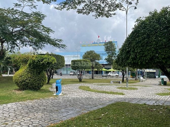 NHÀ CÓ DÒNG TIỀN > 5 TỶ/ Năm; NHÀ GÓC NGÃ 4 - 2 MT, GPXD 12 tầng