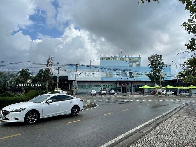 NHÀ CÓ DÒNG TIỀN > 5 TỶ/ Năm; NHÀ GÓC NGÃ 4 - 2 MT, GPXD 12 tầng