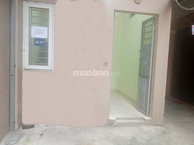 Cho thuê nhà nguyên căn 15m2 x 5 tầng, 3 ngủ - 3 wc ở Đặng Tiến Đông