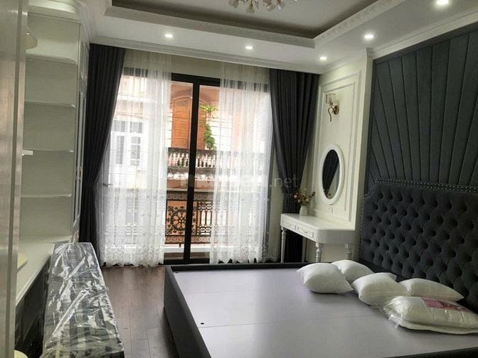 BÁN NHÀ MP TRẦN ĐĂNG NINH, VỈA HÈ 10M, KD VIP, 51,6M2, GIÁ 27,9 TỶ 