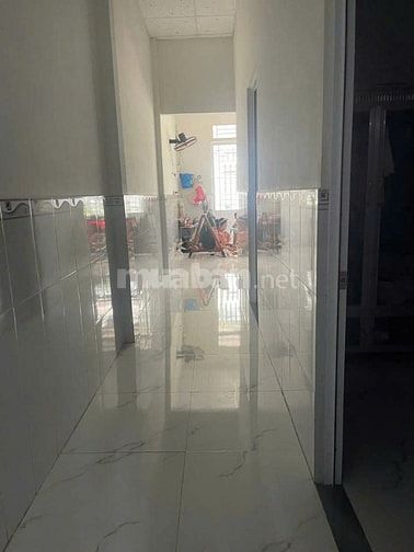 BÁN NHÀ CÁCH 800m RA CHỢ THỚI TỨ CẮT LỖ 685 TRIỆU NHẬN SỔ DT 76m2.