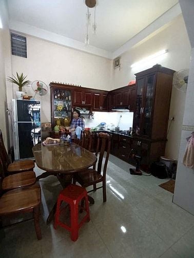 Cần bán gấp nhà hẻm xe hơi đường Thái Phiên P.2, Quận 11 giá chỉ 8.5t