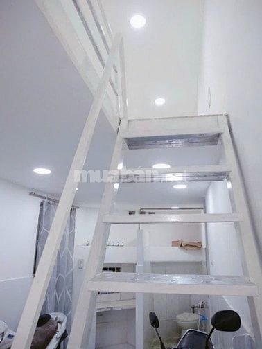 PHÒG NHỎ,DƯỚI ĐẤT, Tự DO,GÁC SUỐT,MÁYLẠNH, 1CHIẾC XE, rất tiện đi lại