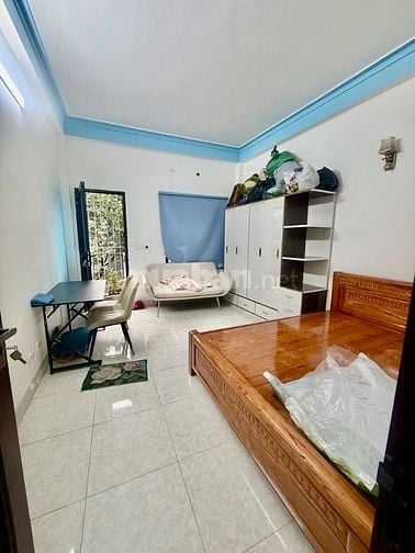 BÁN NHÀ CUỐI BÀ TRIỆU HOA HẬU, NGÕ Ô TÔ GẦN NHÀ 5M, GIÁ NHỈNH 5 TỈ