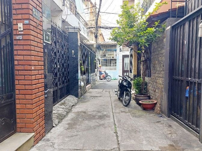 Bán Nhà HXH Khu Cư Xá Bắc Hải 3,6x10 gần CV Lê Thị Riêng 5 tầng 7,3 tỷ
