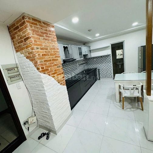 CHung cư 2A Nguyễn Sỹ Sách, P15, TB: 2p ngủ, 2wc. 8tr/tháng