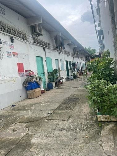 CẦN BÁN DÃY TRỌ DIỆN TÍCH 347m2 CÓ 18 PHÒNG TRỌ+1 KHO ĐANG CHO THUÊ 30