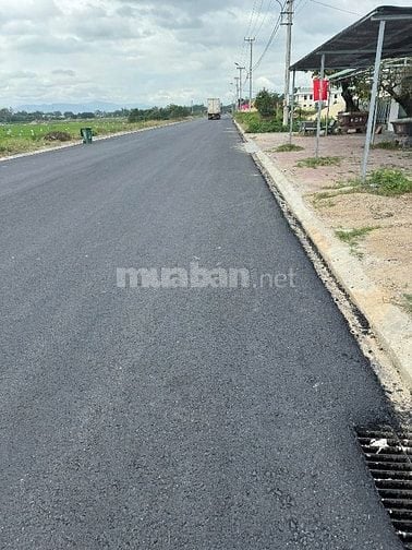Cho thuê đất mặt tiền đường nhựa, KDC Hoà Cư
