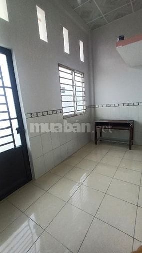 Bán nhà hẽm sạch đẹp, 4x10, nở hậu L 9m, giá 2ty4. Xây dựng 1trệt 1lầu