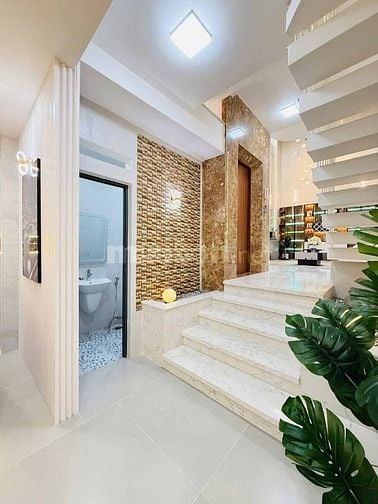 Siêu phẩm 5 Lầu THANG MÁY CAO CẤP hẻm rộng 8m Nguyễn Tư Giản, P12, Q.G