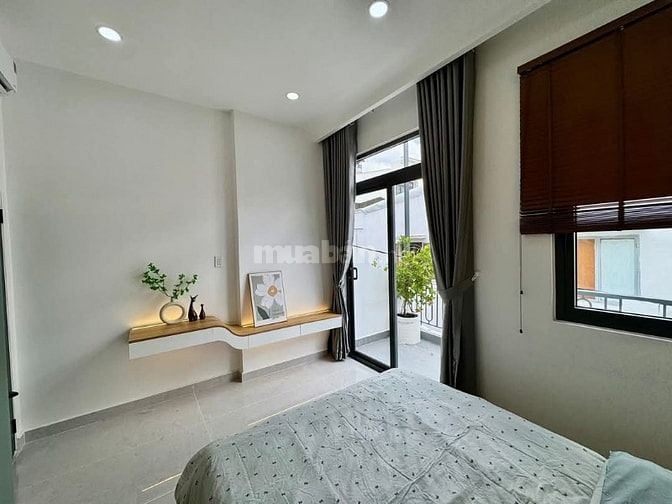 NHÀ ĐẸP-GIÁ TỐT-CHỦ NHÀ THIỆN CHÍ|SHR|BAO MỌI CHI PHÍ CHUYỂN NHƯỢNG