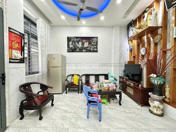 Nhà Căn góc 3 mặt tiền Nhiêu Tứ - Phan Xích Long, P7, Phú Nhuận
