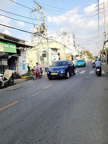 Bán nhà mặt tiền Bình Tân 167m², đang cho thuê, giá rẻ chỉ 12.9 tỷ"