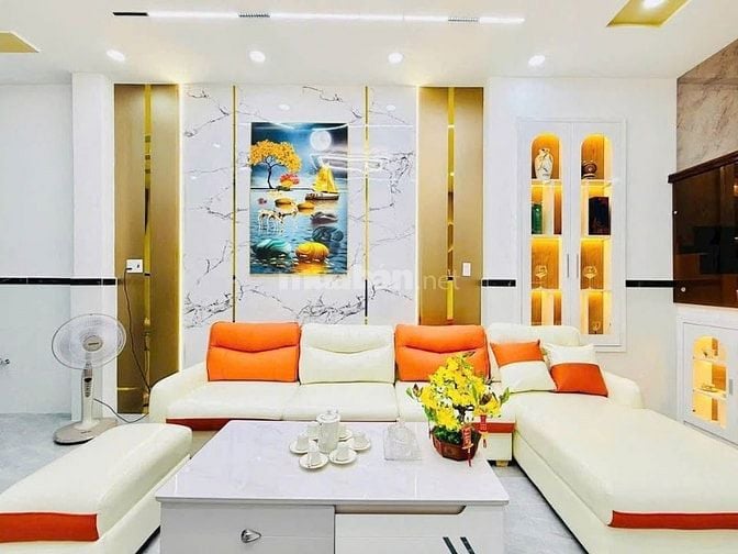 LÊN SÓNG CĂN NHÀ ĐẸP LUNG LINH Đ.Quang Trung Gò Vấp DT 52,5M2/2.670 tỷ
