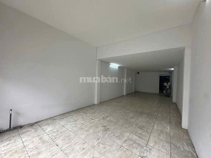 Cho thuê nhà mặt tiền Lạc Long Quân, P.8, Q. Tân Bình giá 16tr
