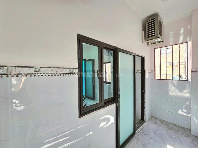 SANG NHANH NHÀ ĐẸP!Đ.Trường Chinh Phường 12 Tân Bình,DT:36m2/2,550 Tỷ