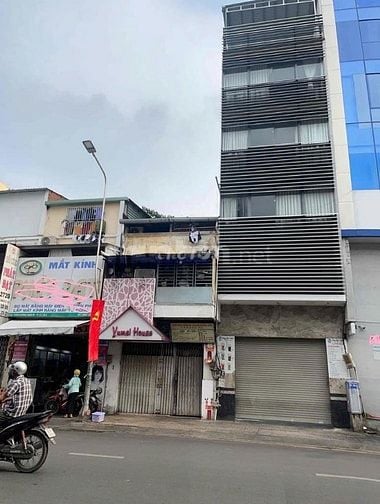 Cho thuê nhà mặt tiền Nguyễn Trãi, P11, Quận 5 Giá 22tr