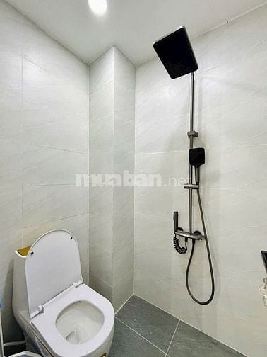Cần xoay tiền bán gấp nhà Bàn Cờ Q3 48m2/2ty150. Nhà sạch sẽ, hẻm 6m