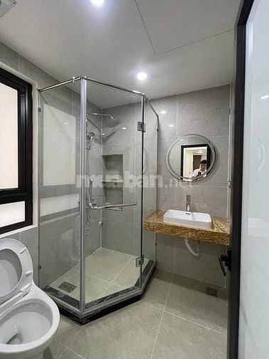 Bán gấp nhà đẹp Quận Ba Đình  lô góc 55m2 8 tầng 10 tỷ
