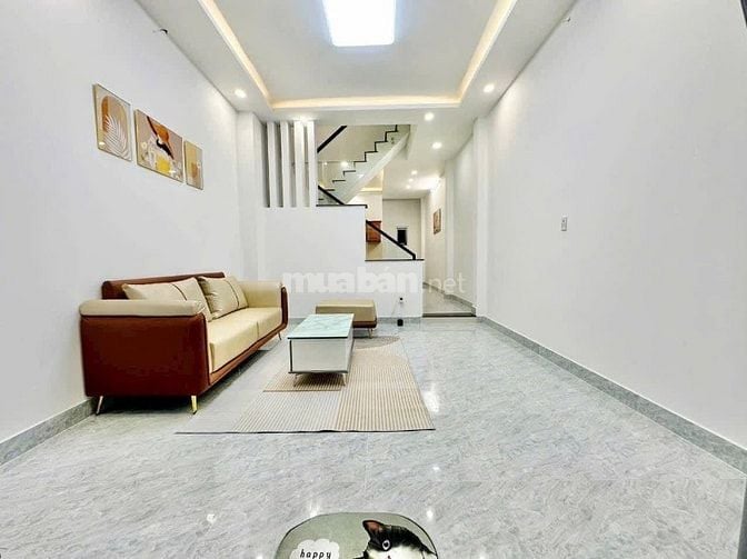 🏡 BÁN NHÀ TRUNG TÂM QUẬN 10 – Đ. HÒA HƯNG 💰 Giá tốt đầu tư, sổ sẵn.