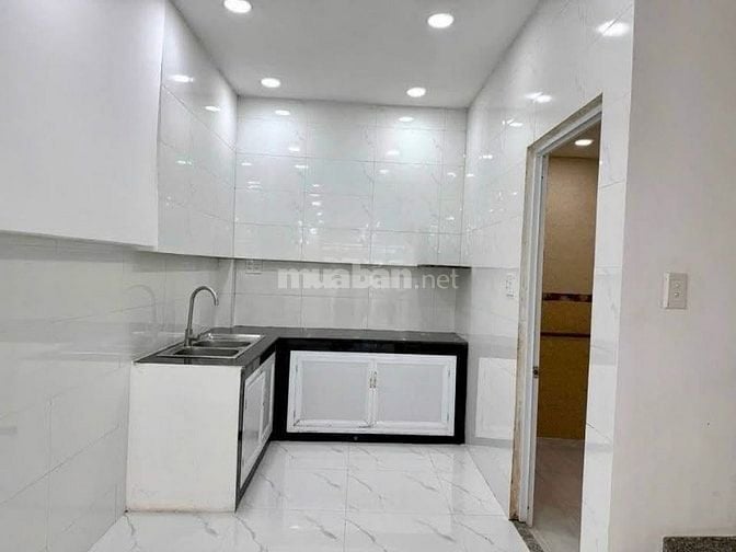 Nhà 78m² Ngô Quyền gần BV Phạm Ngọc Thạch. Xây 2 tầng, giá 3 tỷ 150