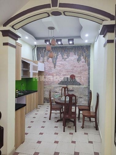 Cho thuê nhà cực đẹp Nguyễn Khang: 55m2, 4 tầng, full nội thất, 20tr