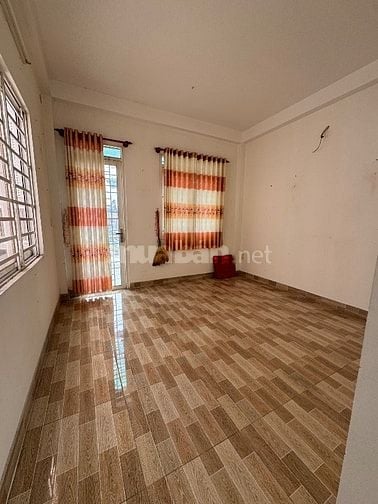 CHO THUÊ NNHÀ MT NGUYÊN CĂN. Dt : 4x20m. TRỆT 2 LẦU . 