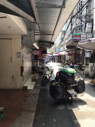 Cho thuê nhà mặt đường chợ ngõ 9 Đào Tấn, Ba Đình, 60m2, KD tốt 
