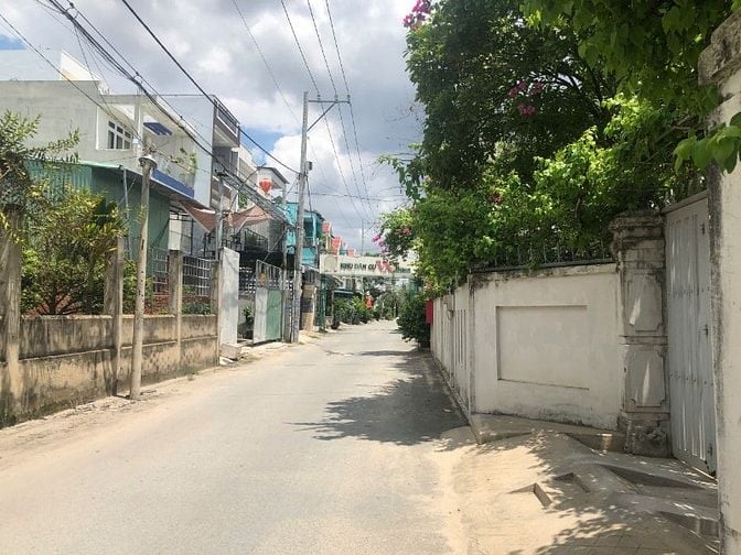 Đất mặt tiền bờ kênh Thạnh Xuân 25, Q 12, HCM