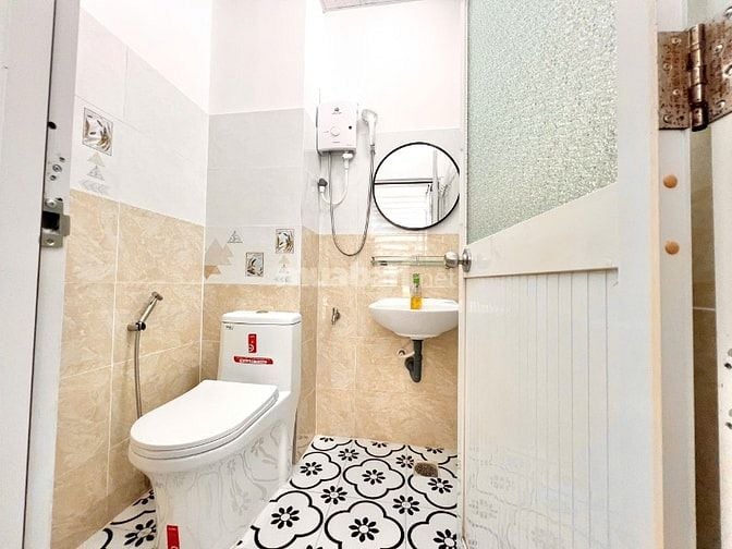 Căn hộ 1 phòng ngủ, PK siêu sang đủ nội thất 50 Trường Sơn quận Tân Bì