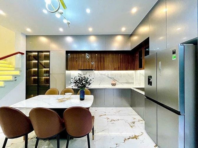 Bán nhà riêng 70m2 đường Bạch Đằng, phường 2, Tân Bình giá 4tỷ950tr