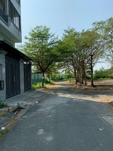 Bán 5 nền đất gần đường dẫn cao tốc Bến Lức Long Thành
