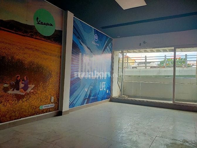 Cho thuê nhà mặt tiền kinh doanh Đường 3 Tháng 2, Phường 8, Quận 10