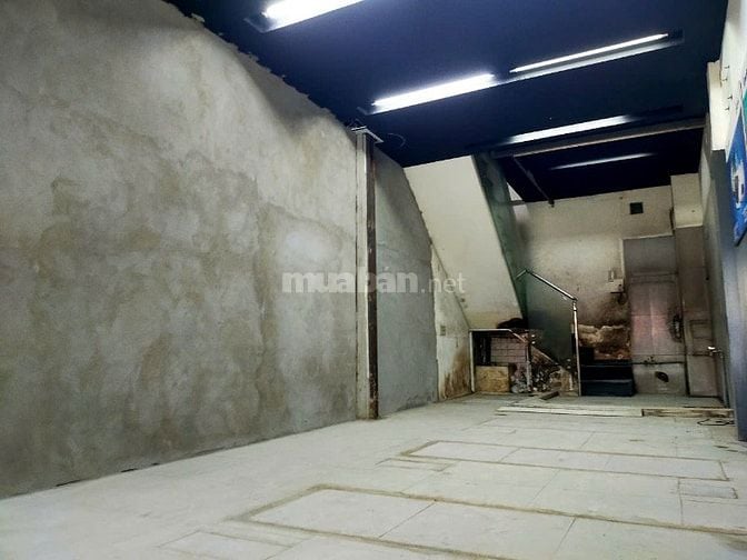 Cho thuê nhà mặt tiền kinh doanh Đường 3 Tháng 2, Phường 8, Quận 10