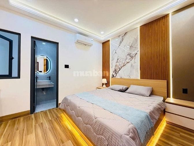 BÁN NHÀ SÁT MẶT TIỀN PHẠM VĂN HAI, TÂN BÌNH HẺM XE HƠI, ĐANG CHO THUÊ